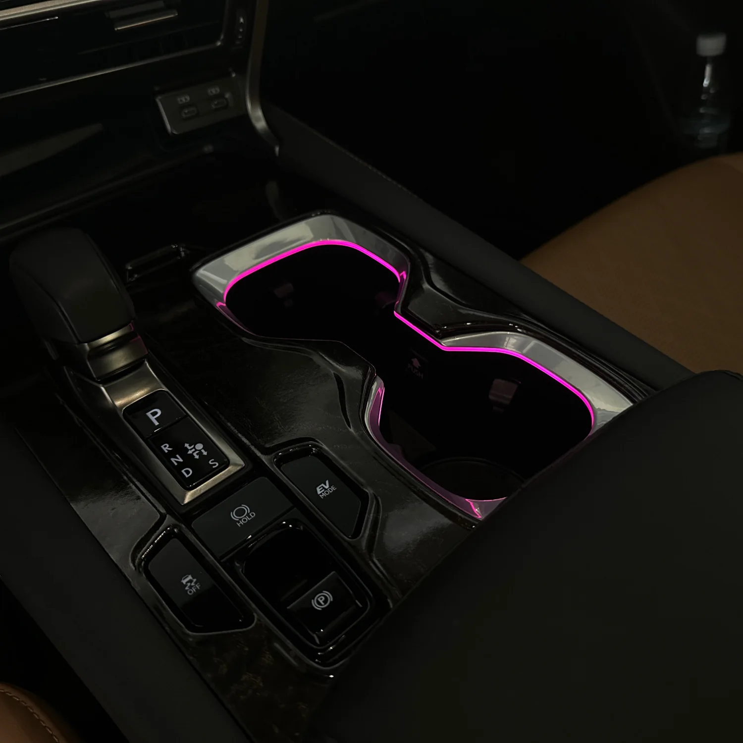 レクサスRX 2023 2024年式 車用センターコンソール - Led Ambient Interior Car Lights App Control のレビューと価格