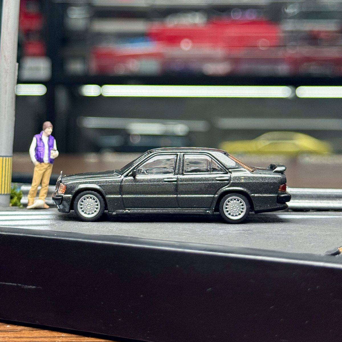 TWダイキャスト1/64スケール メルセデスベンツ190 E - Car Care のレビューと価格